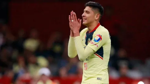 Edson Álvarez en el partido del América.