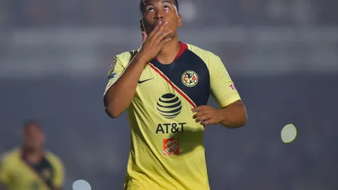 "No hay acercamientos por Roger Martínez": Miguel Herrera