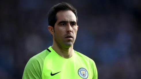 Claudio Bravo con el Manchester City.