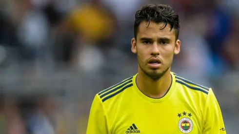 Diego Reyes en el Fenerbahce.