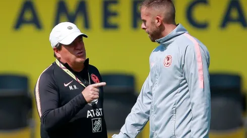 ¿Por qué no juega Ménez?