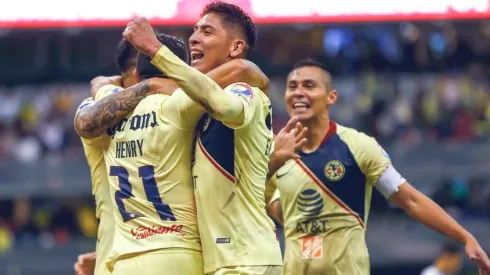 América enfrentando a Pumas en el Apertura 2018.