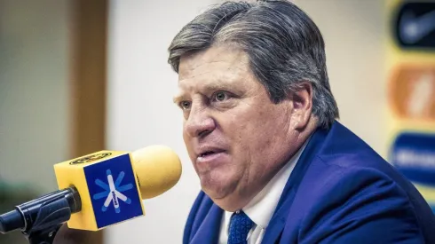 Miguel Herrera en conferencia de prensa.