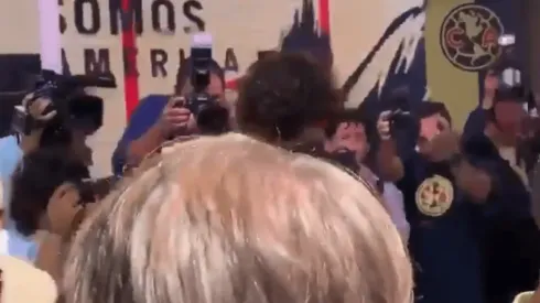 La afición se hizo presente alentando