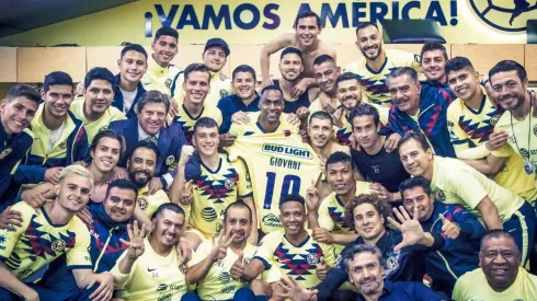 Plantel de América le dedica el triunfo a Gio dos Santos.