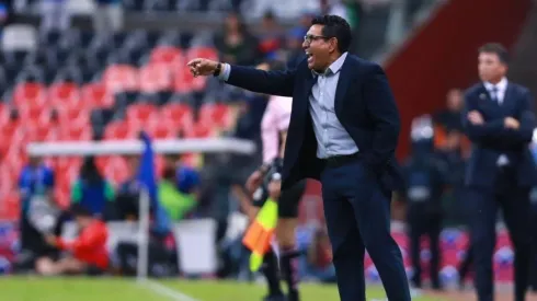 Álvaro Galindo reconoce mérito de Cruz Azul en ganar el partido.