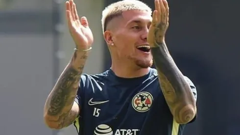 Nico Castillo viajó a Chile y fue a ver a la U Católica