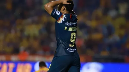 Roger deberá mejorar su actitud para emigrar