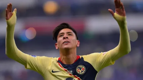 Edson Álvarez recibió el mejor regalo de cumpleaños