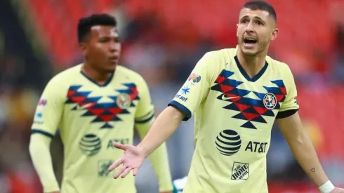 América desaprovecha el liderato al perder con Santos Laguna.