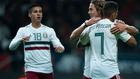 Golazo de Sebastián Córdova con la Selección Mexicana.