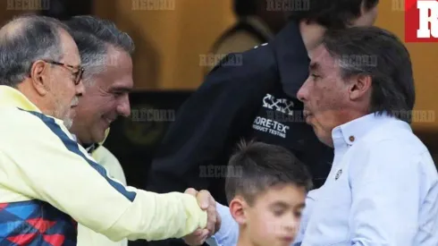 Dueño del América presente en el Estadio Azteca.