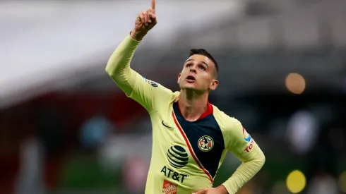 Nicolás Benedetti se queda en Coapa