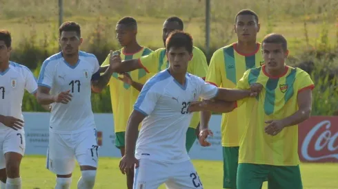 Uruguay perdió con la Selección Gaúcha con Viñas en el campo.