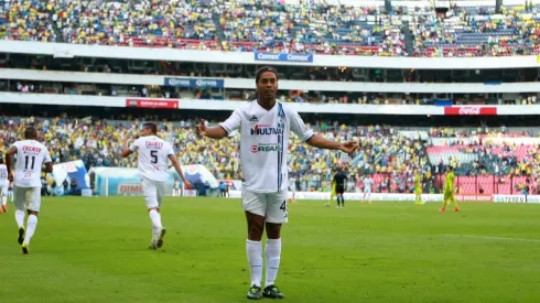Cuando el Azteca se rindió ante Ronaldinho