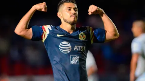 Una buena: Henry Martin se entrenó al parejo