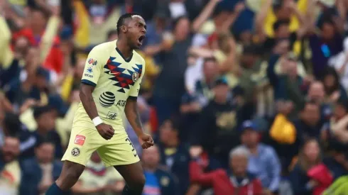 Directiva de América se reúne con Ibarra buscando su venta.