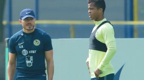 Entrenamiento casero bajo la supervisión de Becerra