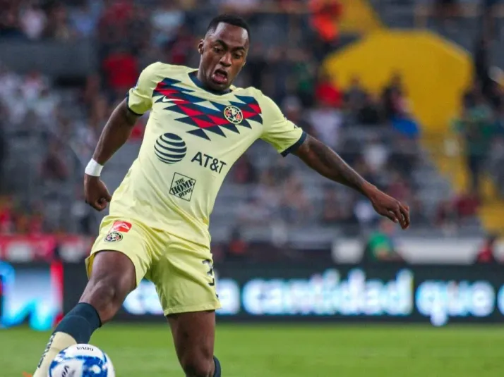 Barcelona SC y Emelec son los que van por Ibarra