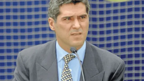 Pérez Teuffer aseguró que América fue un equipo distraído en el Verano 2002.