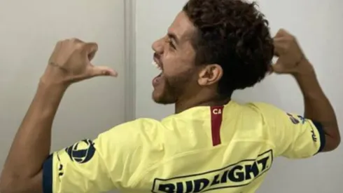 Jona armó su equipo ideal de fútbol 5 con dos de América