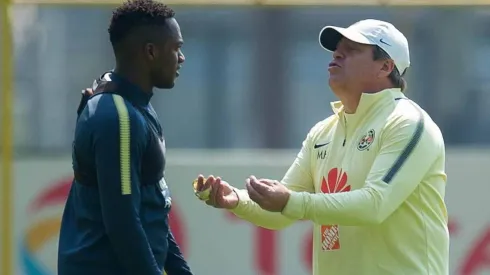 Herrera, otra vez en la portada de Récord por el "caso Ibarra"