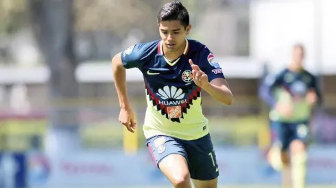 El lindo gesto de un canterano americanista con repartidor de comida.