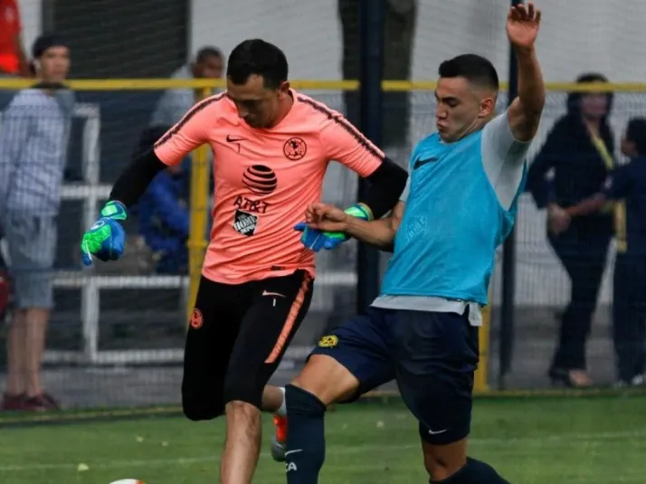 Miguel Herrera revela el castigo a Agustín Marchesín por golpear a Arturo Sánchez