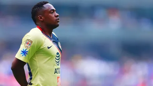 Renato Ibarra lidera campaña por los derechos de las mujeres.