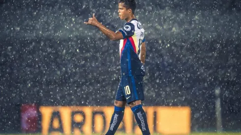 Video: Gastón Sauro anota en propia puerta para el segundo de América.