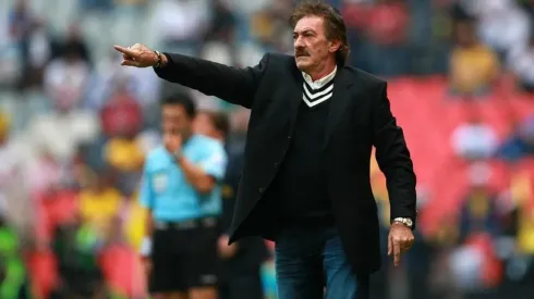 La Volpe culpa a las redes sociales de su salida de América.