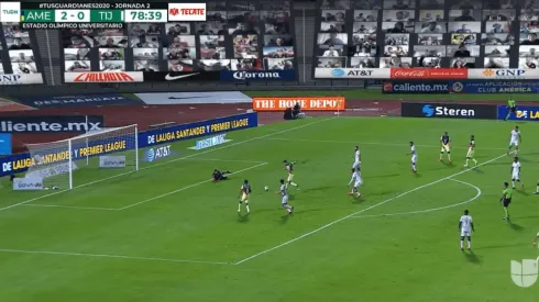 Video: Henry Martin anota para la goleada de América.