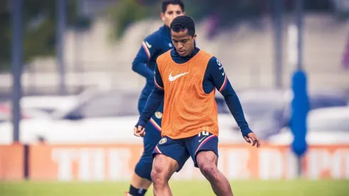 Giovani dos Santos podría sumar minutos este sábado.