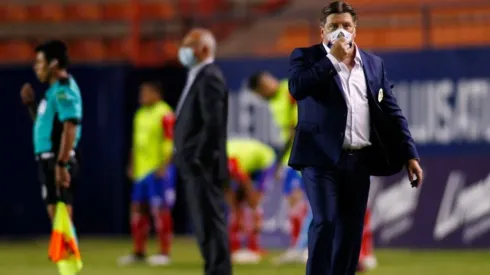 Herrera explicó que tomar confianza con el trabajo en la línea de cinco.