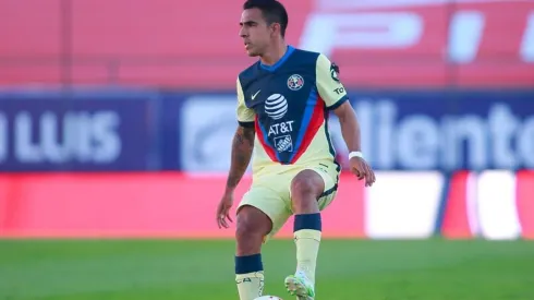 Escoboza lamentó su lesión y ausencia con en las redes sociales.