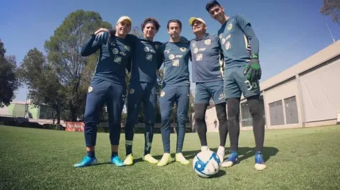 Hay futuro en la portería del América tras Guillermo Ochoa y Óscar Jiménez.