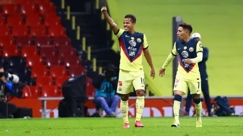 América derrota a Chivas en el Clásico Nacional.