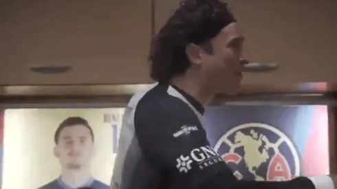 Memo conmovió en el vestidor luego del triunfo