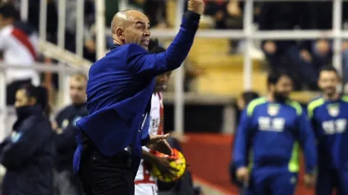 Jémez reconoció que estudiaría una oferta para entrenar al América a pesar de su simpatía por Cruz Azul