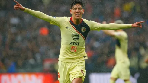 El recuerdo del club a 4 años del debut de Edson