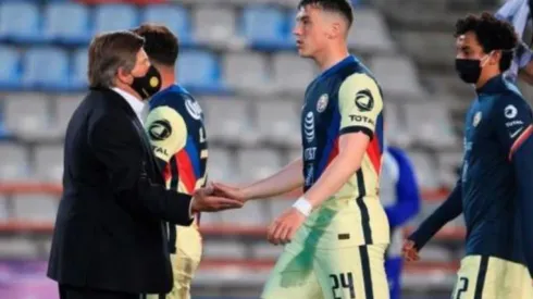 Las 2 opciones del Piojo para reemplazar a Viñas