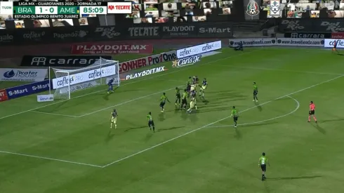 Video: Henry Martin le da el empate al América.