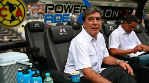 Carlos Reinoso en su último proceso como entrenador del América en 2011.