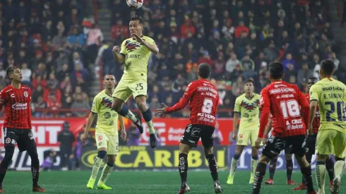 Club América detrás de tres futbolistas del Tijuana.