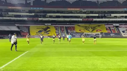 Los que no jugaron se movieron en el Azteca tras el partido