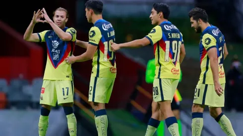 Los 4 jugadores a los que felicitó América tras la victoria