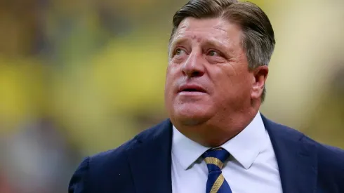 Herrera aconseja a Córdova para ir a Europa.