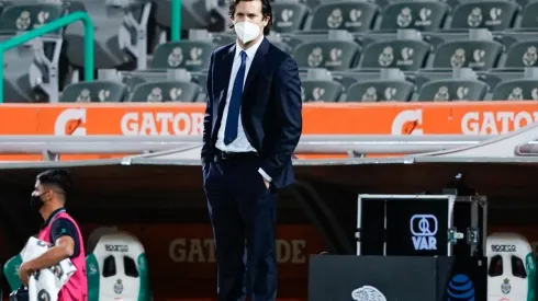 Santiago Solari espera por la hbailitación de Álvaro Fidalgo.
