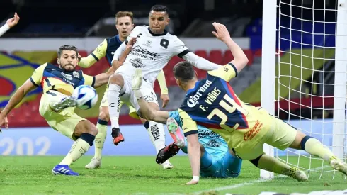 VIDEO: Henry salvó al América del papelón