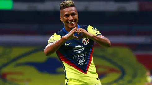 Video: Aquino aumenta el marcador para América.